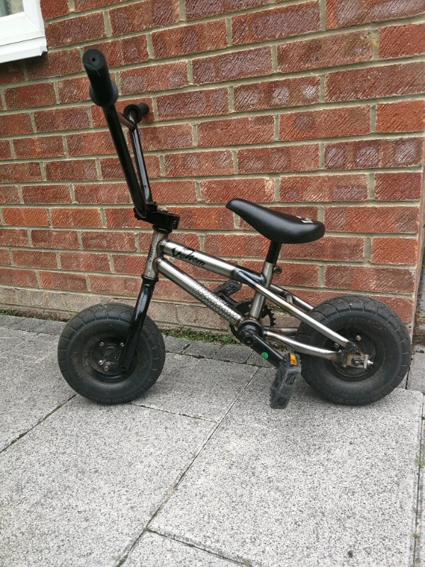 mini rocker bmx halfords